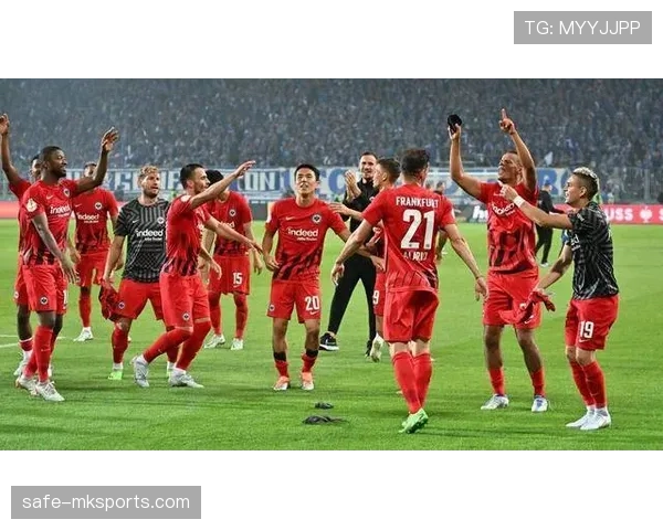 格策续约谈判进行中 法兰克福核心留队影响德甲